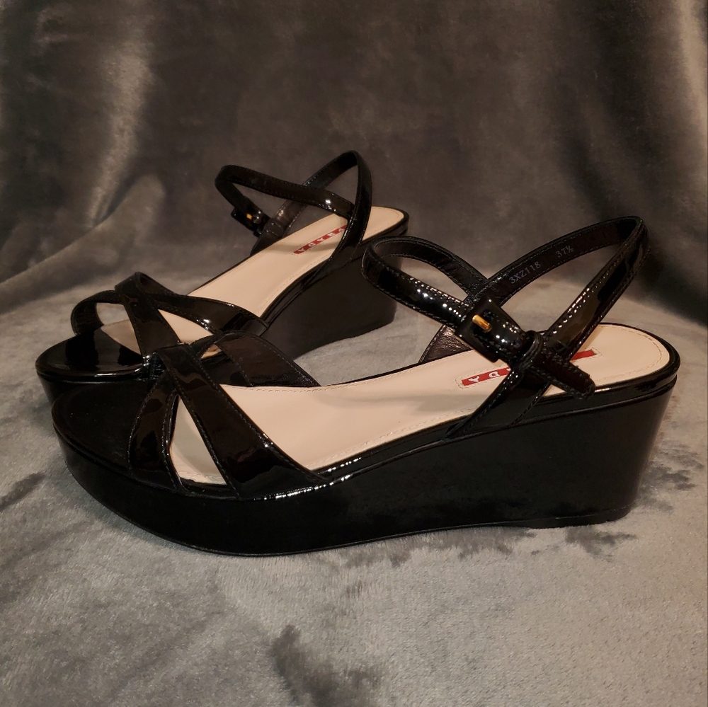 NWOB Prada Black Patent Leather Platform Wedge Sandal Size 37 1/2 - Picture 2 of 9